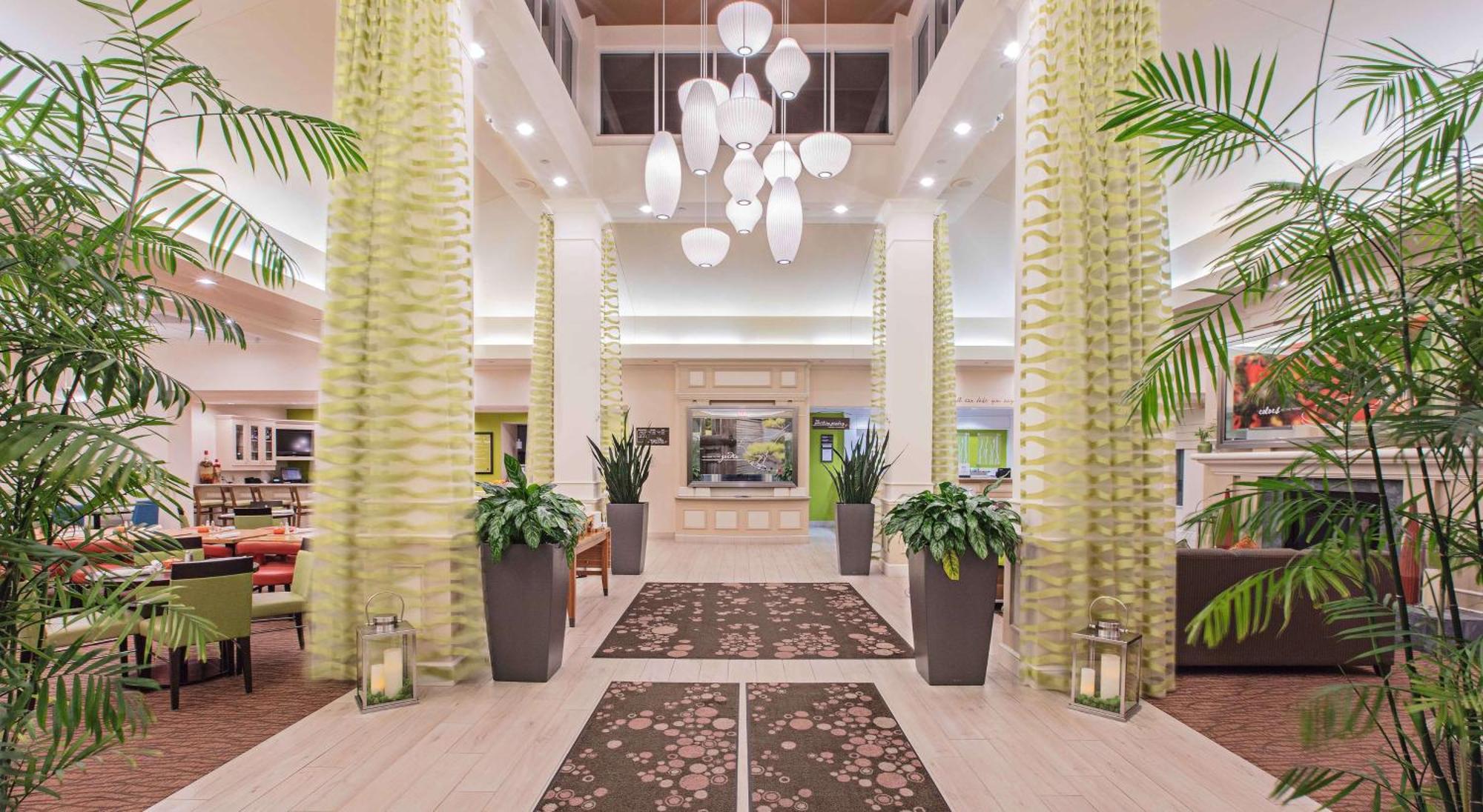 Hilton Garden Inn Des Moines/Urbandale Екстериор снимка
